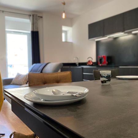Apartamento Plein centre, T3 5P totalement rénové 55m2. WIFI Cauterets Exterior foto